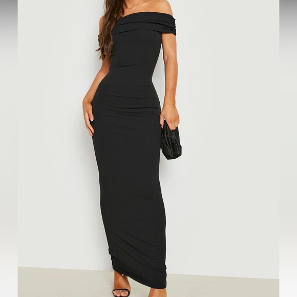 Off the shoulder maxi - Picture 3 of 8